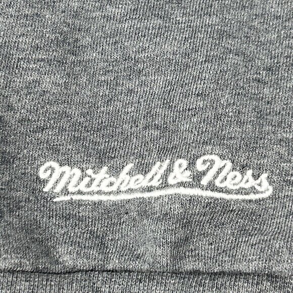 Philadelphia 76ers Sixers Sweatshirt Mens 5XL Gray Mitchell & Ness Hoodie - Picture 3 of 11